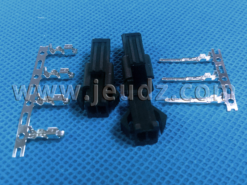 工業(yè)連接器