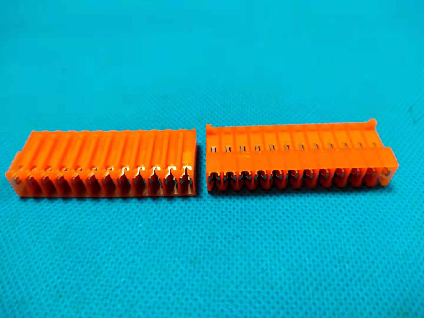 MX3.96刺破連接器